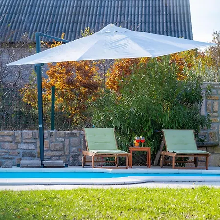 Bajadera Villa